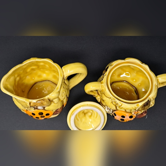 Vintage 1970's Fred Roberts Merry Mushrooms Cream And Sugar Set - Picture 5 of 8